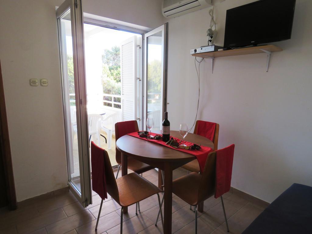 Apartment Alice Новалья Экстерьер фото